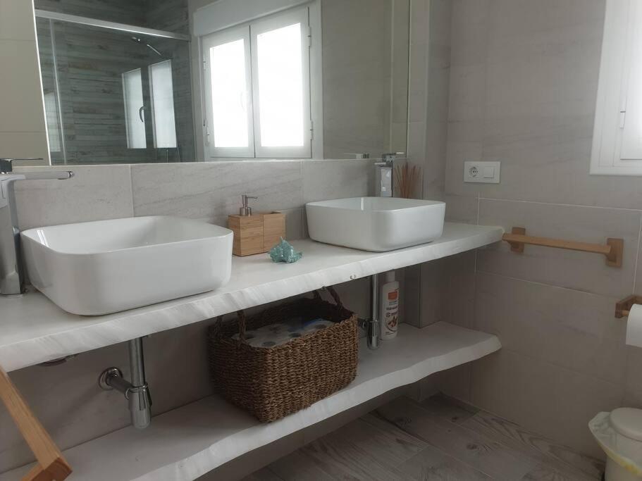 Precioso Apartamento En Конил-де-ла-Фронтера Екстериор снимка