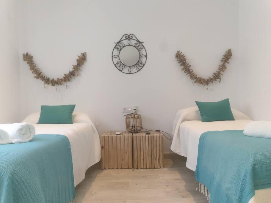 Precioso Apartamento En Конил-де-ла-Фронтера Екстериор снимка