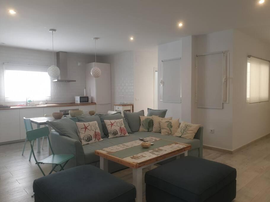 Precioso Apartamento En Конил-де-ла-Фронтера Екстериор снимка